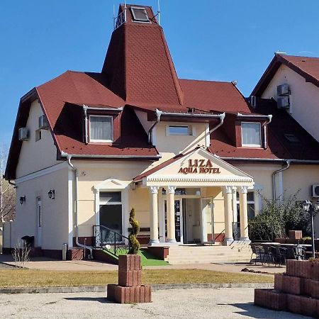 Liza Aqua & Conference Hotel Лайошмиже Екстериор снимка